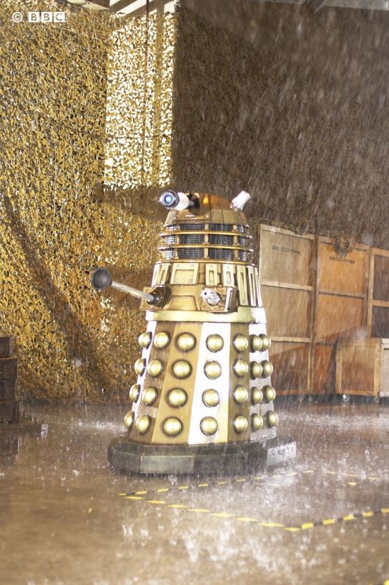 Doctor Who Picture 21, image from the 2005 edition of the classic cience fiction BBC TV series.